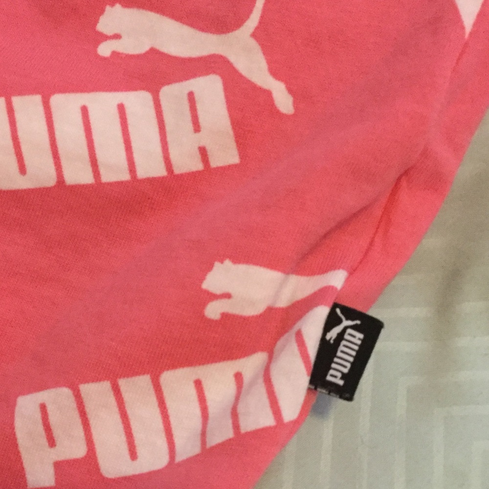Puma “Over Branded” Logo SS T, Lg, Never Worn💯 - Picture 3 of 6